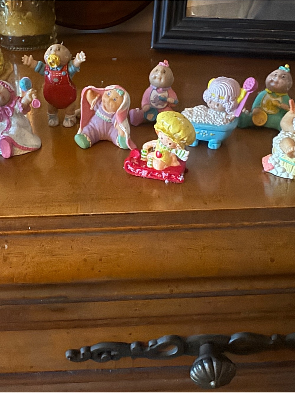Vintage Cabbage Patch PlasticFigurine 21 Piece Set - Pastel Multicolor